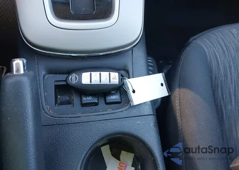 2015 Nissan Sentra Sv z USA, uszkodzony, nr VIN 3N1AB7AP3FY300152